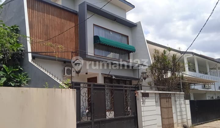 Rumah di Jl. Raya Veteran, Tanah Kusir, Bintaro, Jakarta Selatan
