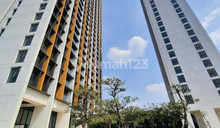 Apartemen di Simatupang, Apartement Izzara, 2 Br,Jakarta Selatan