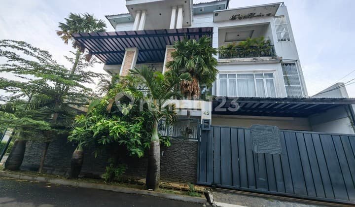Rumah di Bumi Pusaka Cinere, Depok , Type 257/750