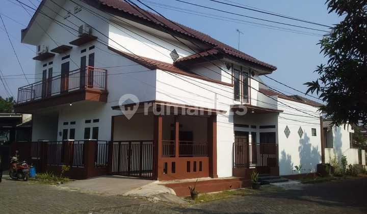 Rumah di Depok Maharadja, Rumah Besar, harga 2,5 M, Siap huni.