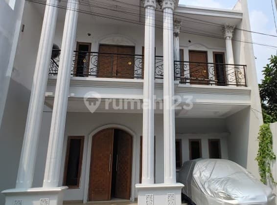 Rumah di Jagakarsa, Istana Kebagusan, Jakarta Selatan