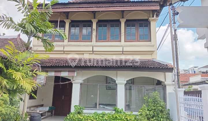 Rumah di Solo, Banjarsari, Jl. Raja No 5
