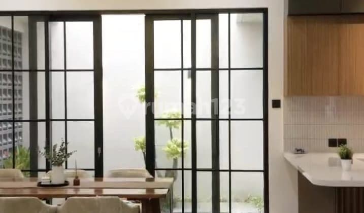 Modern & Fully Furnished di Papilo Taman Chrysant Bsd City