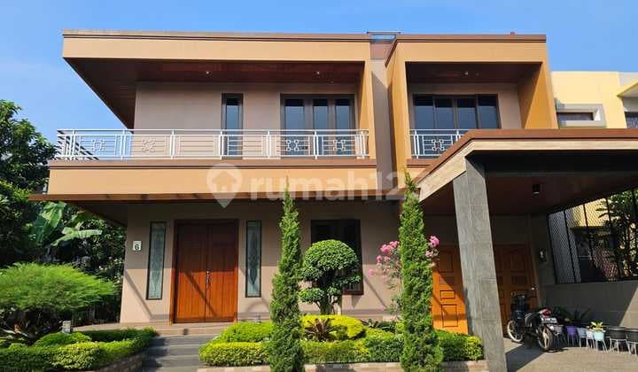 Rumah SHM Bangunan Mandiri Foresta Giardina BSD City di Sebrang Navapark