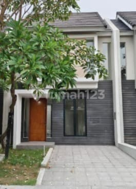 RUMAH CITRALAND SURABAYA MURAH RIK.NW0084