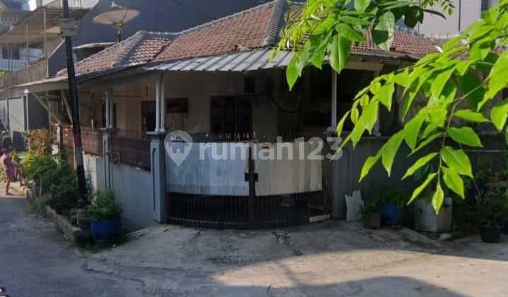 Rumah Hook Hitung Tanah 210M2 Muara Karang Jakarta Utara
