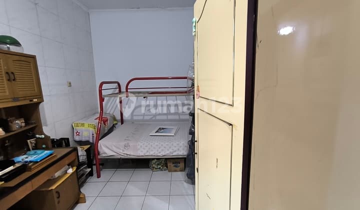 Ruko Hook di Jalan Raya Cideng Petojo Gambir Jakarta Pusat Harga Dibawah NJOP Bu