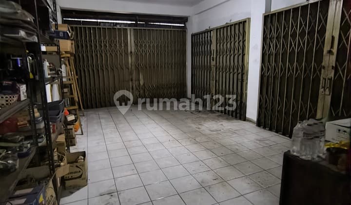 Ruko Hook di Jalan Raya Cideng Petojo Gambir Jakarta Pusat Harga Dibawah NJOP Bu