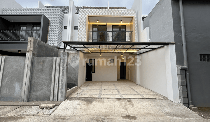 Rumah di Tebet Timur Akses Jalan 2 Mobil, Ada 2 Unit