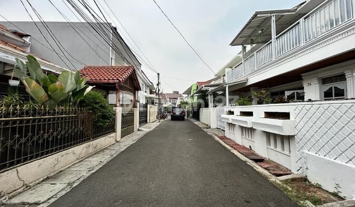 Best Price Tebet, Hitung Tanah, Akses Jalan 2 Mobil Lt 137 M2