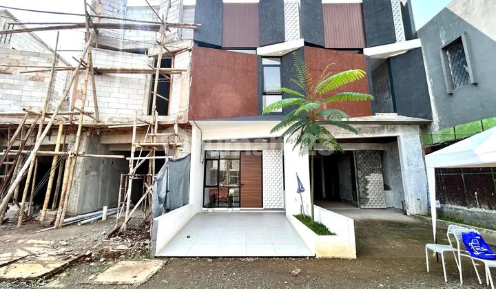 Hanya 1 M An Townhouse Baru Di Tb Simatupang Dekat Aeon Mall