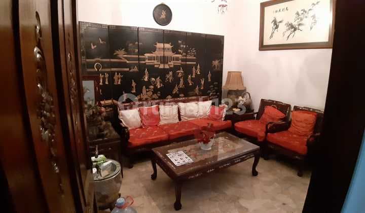 rumah di tebet timur akses jalan lebar 2 mobil