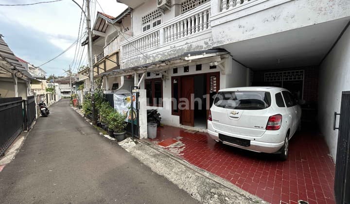 Rumah Hitung Tanah di Tebet Utara, Dekat Dgn Jalan 2 Mobil