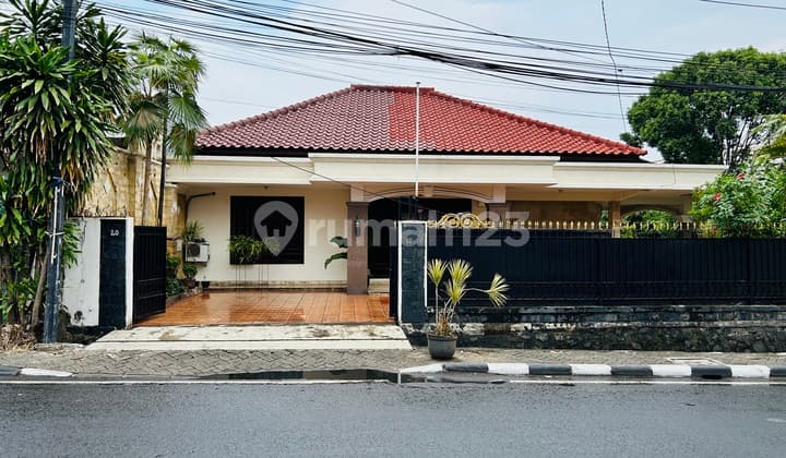 Rumah Siap Huni Akses Dipinggir Jalan Besar Dekat Taman Ecopark