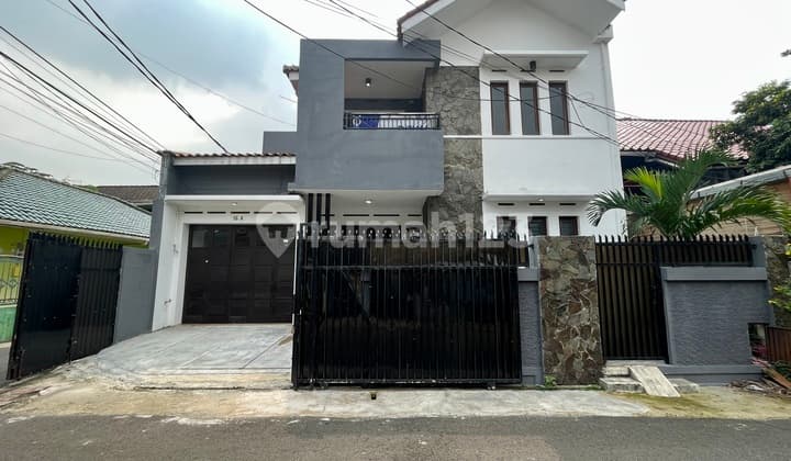 Rumah Siap Huni Akses Jalan 2 Mobil Dekat Jalan Utama