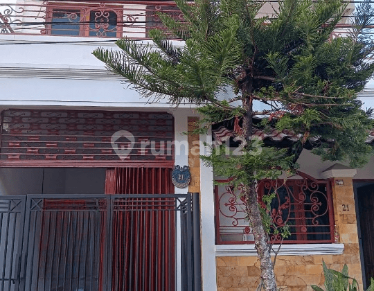 Dijual Rumah Bagus di Mulyosari Tengah Surabaya Timur
