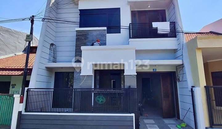 Jual Rumah Bagus Siap Huni di Semampir Barat Surabaya