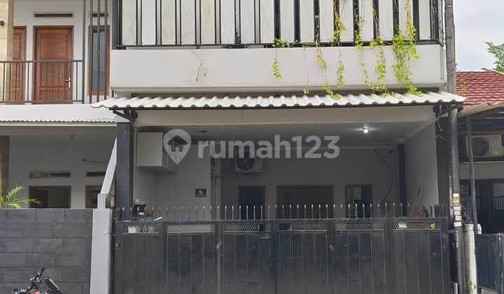 Rumah 2.5 Lantai Di Karang Tengah Permai