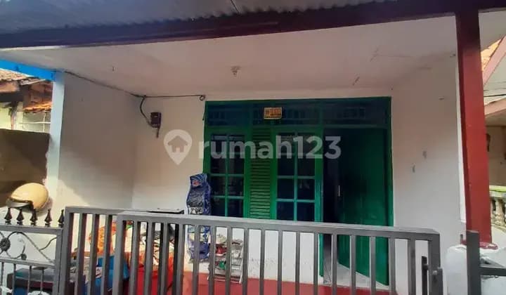 Rumah Di Cipadu Jurangmangu Timur