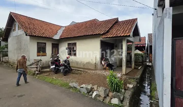 Dijual Rumah di Jl. Lurah Namat Jatirangga Kota Bekasi