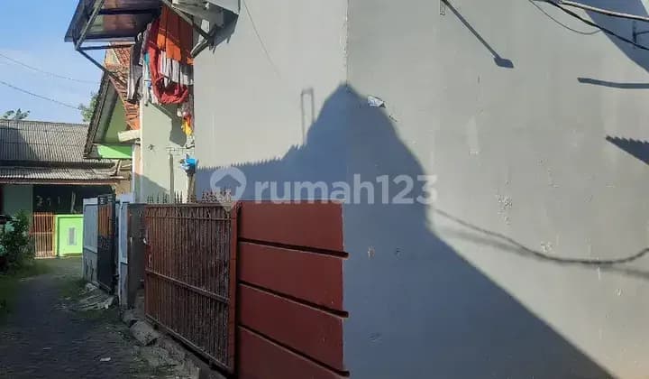 Rumah Di Jl. Karyawan 4 Karang Tengah