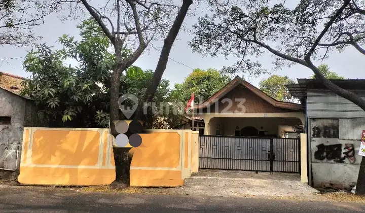 Rumah Dan Tanah Di Jalan Pinang Kunciran