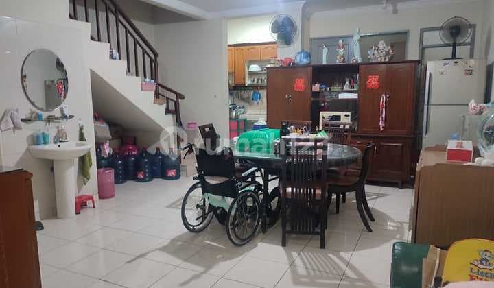 Permata Gading Villa House, Kelapa Gading, North Jakarta