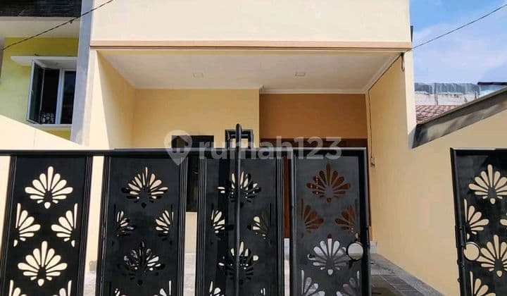 Rumah Baru 3 Lantai 150 M2 Kelapa Gading