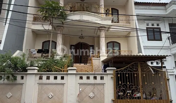 3-Storey House Fully Furnished New Renovation Near Sunter Mall