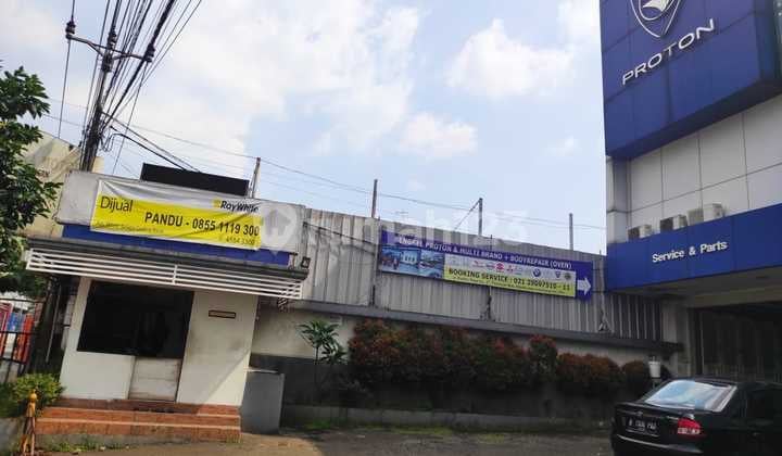 TURUN HARGA DIJUAL/DISEWAKAN GEDUNG SHOWROOM 3½ LANTAI TERMASUK BENGKEL DAN BODY REPAIR* DI JL. KARTINI RAYA, PANCORAN MAS DEPOK