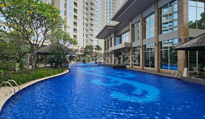 Botanica Simprug Apartment for Sale in South Jakarta