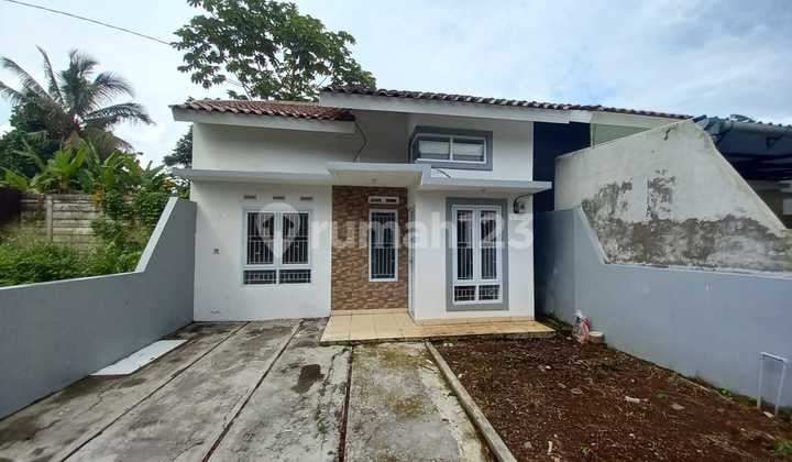 Rumah Baru Siap Huni di Sindangbarang Bogor Kota