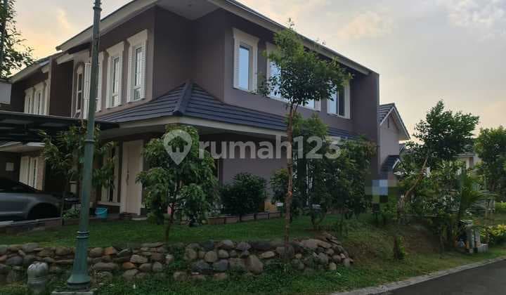 Dijual Rumah Full Furnish Posisi Hook di Rancamaya Golf Estate