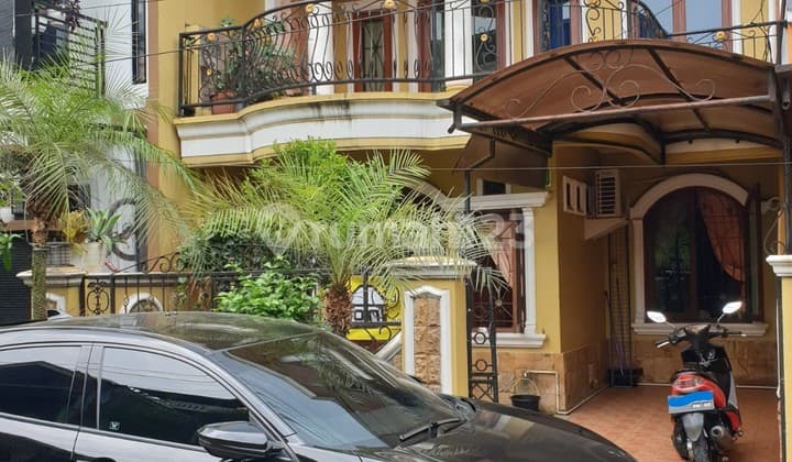 Dijual Rumah 2 Lantai Di Ciluar Asri, Akses Mudah Masuk Tol