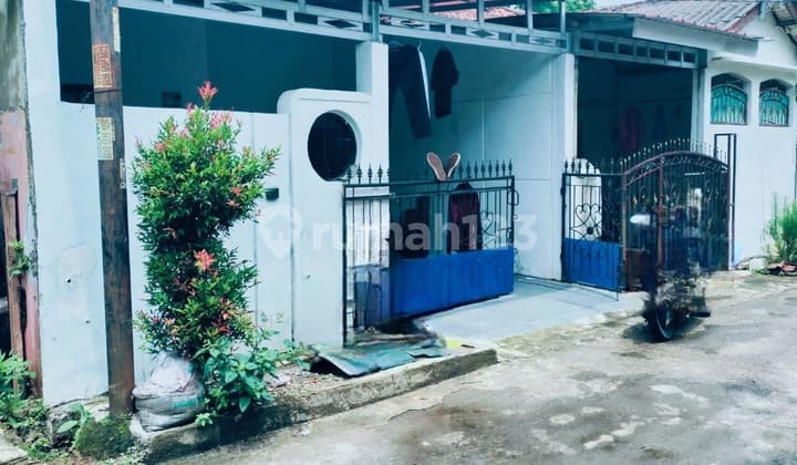 Rumah Renovasi Full Pinggir Jalan di Griya Tajur Halang- SHM