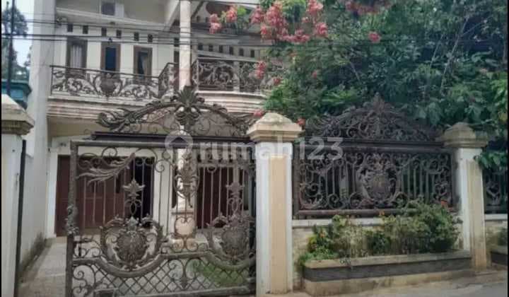 Dijual Rumah 2 Lantai, Siap Huni, Di Gadog, Bogor