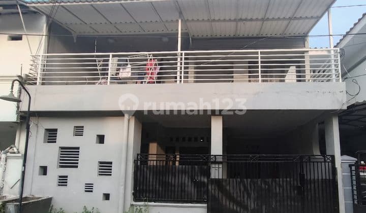 Rumah 2 Lantai, Depan Gerbang Tol Sholeh Iskandar Butuh Minim Renovasi