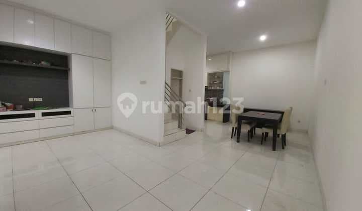 Dijual Rumah 3 Lantai di Citra 5 Cengkareng, Jakarta Barat
