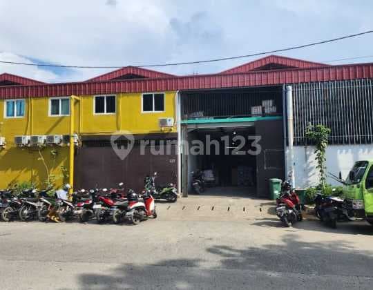 Dijual Gudang Gandeng di Royal Kosambi Dadap Ada Office