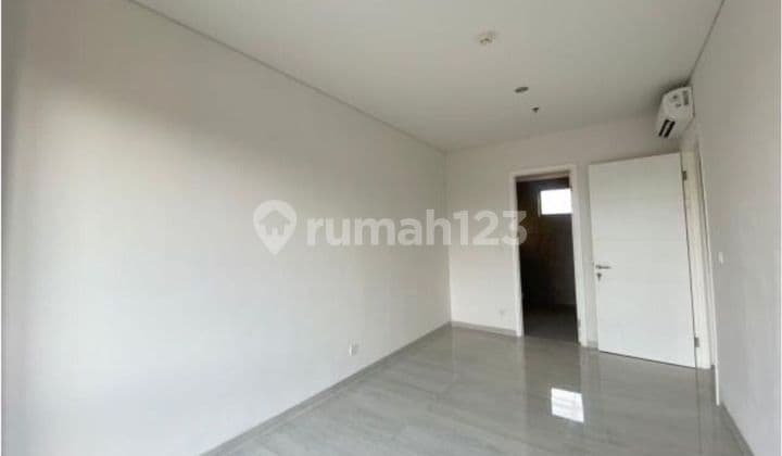Apartemen Eksklusif di kawasan Alam Sutera Apartemen LLOYD Alam Sutera Bagus Sekali