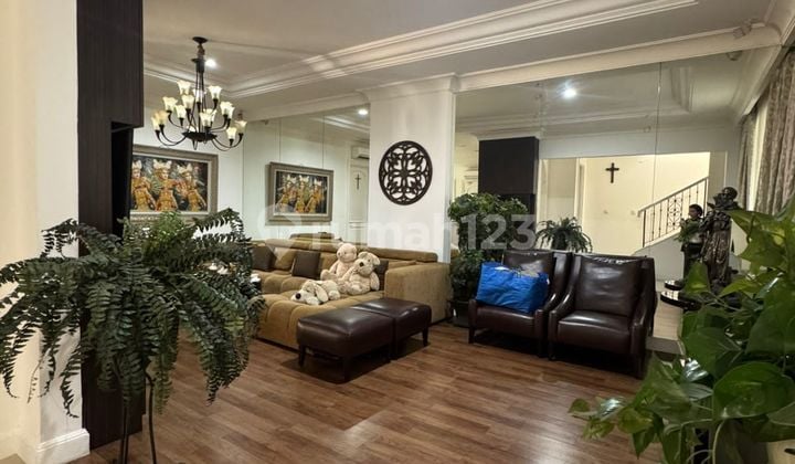 Rumah Renovasi Full Furnish Alam Sutera , cakep lokasi dekat tol, dekat dengan komersial tidak banjir