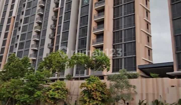 Apartemen Marigold Full Furnish Hadap Botanica, Cakep, Terawat