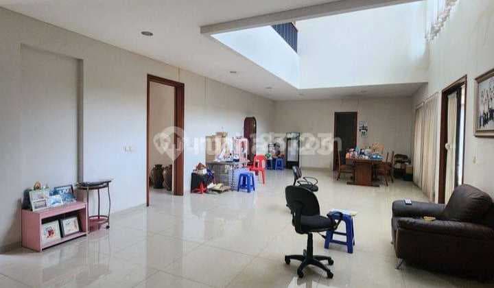 Rumah Alam Sutera lokasi bagus tidak jauh dari Univ Binus dan pasar 8