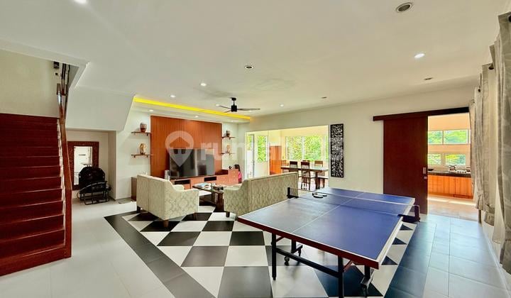 RUMAH MURAH TYPE MODERN TROPIS HALAMAN LUAS DI KAWASAN SENTUL CITY, BOGOR