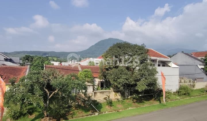 Rumah Bali Semi Furnish SHM View Gunung di Sentul City Bogor