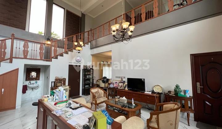 RUMAH HOOK DEPAN GREEN AREA DI SENTUL, BOGOR