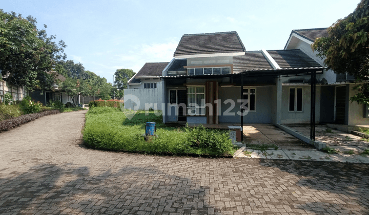 Murah! Rumah Hook Dibawah Harga Pasar 1 Menit Exit Tol Sentul City, Bogor Murah! Rumah Hook Dibawah Harga Pasar 1 Menit Exit Tol Sentul City, Bogor
