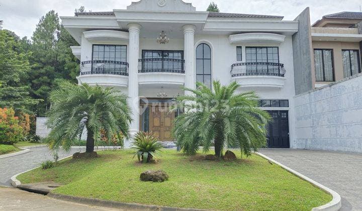 Rumah Mewah Posisi Hook Dekat Exit Tol di Sentul City, Bogor