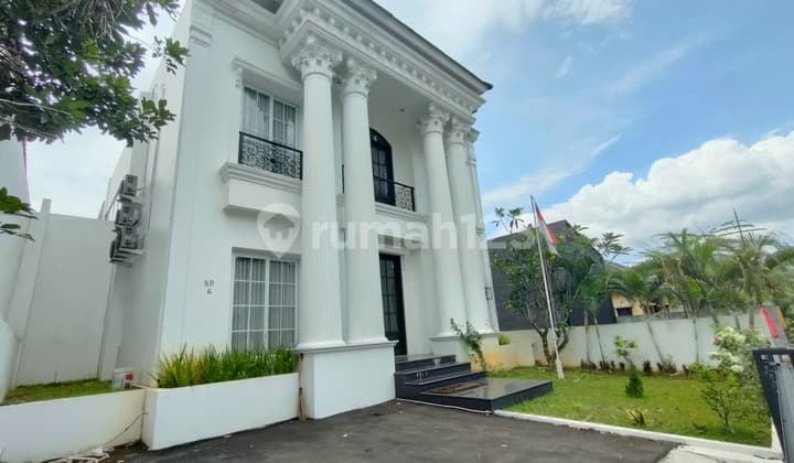 Classic Villa Full Furnish Private Pool Best View Pegunungan Sentul City, Bogor