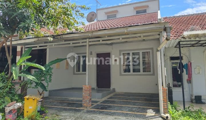 RUMAH MINIMALIS SEMI FURNISH DI SENTUL CITY, BOGOR